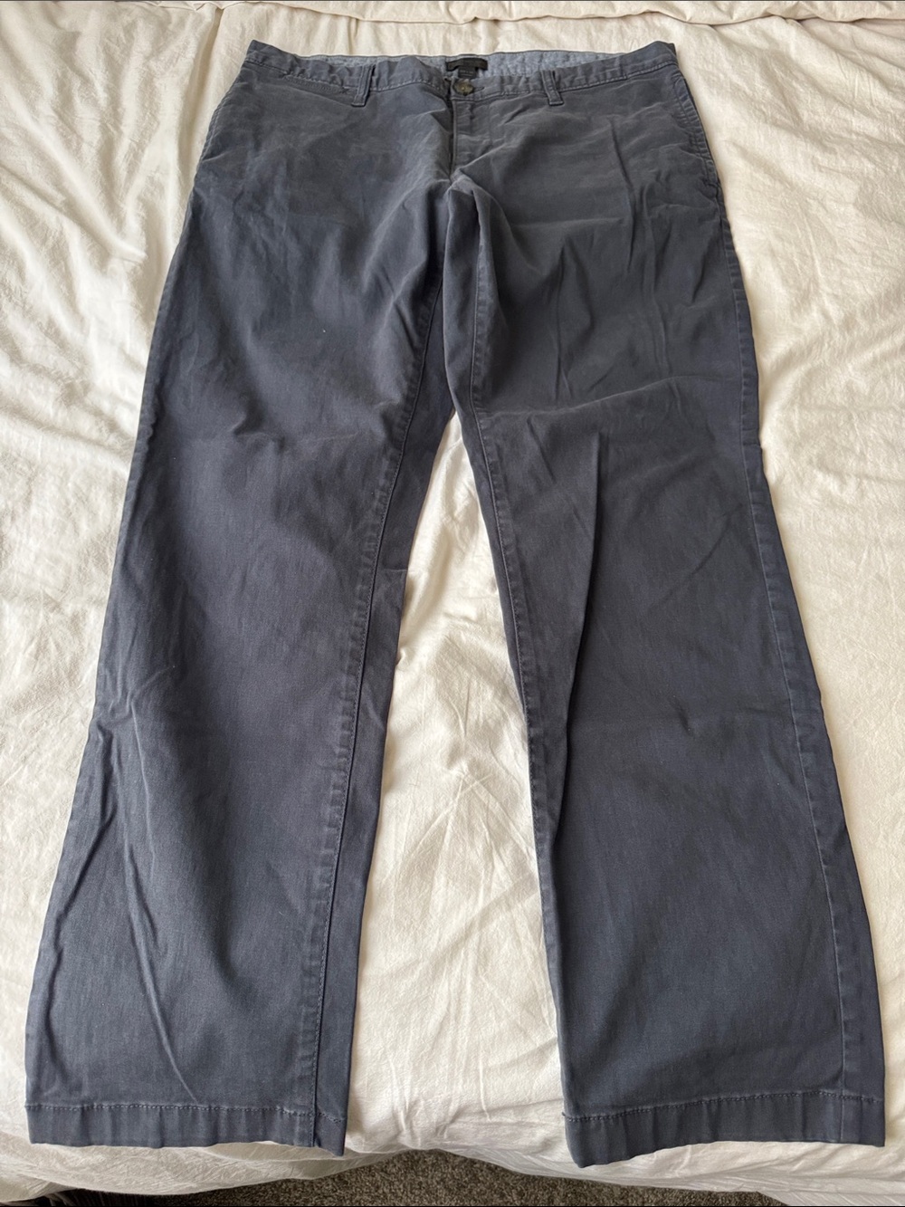 Slim-Fit Chino Pants in Charcoal Gray